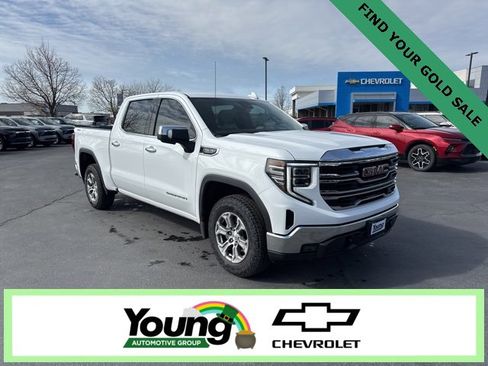 Used 2023 GMC Sierra 1500 SLT image 1
