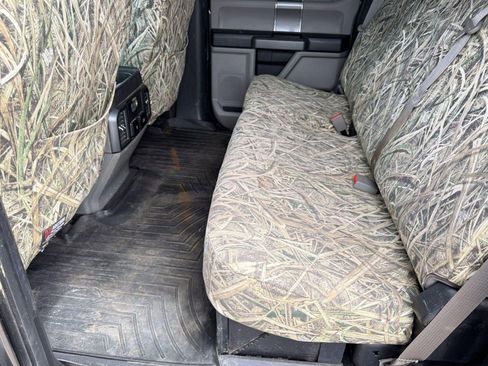 Used 2018 Ford F250 XLT w/ XLT Premium Package image 14