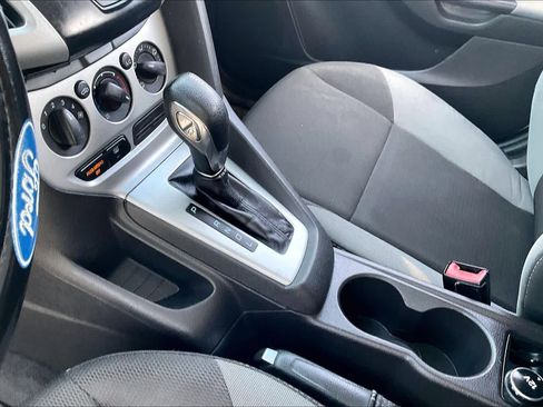 Used 2012 Ford Focus SE image 16