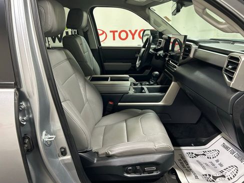 Used 2024 Toyota Tundra Limited w/ TRD Off-Road Package image 11