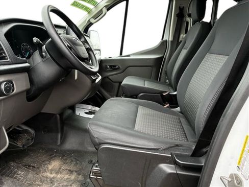 Used 2024 Ford Transit 250 Low Roof w/ Exterior Upgrade Package RWD image 15