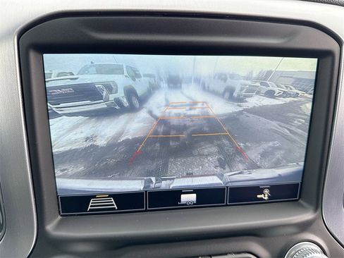 Used 2020 GMC Sierra 1500 SLT image 17