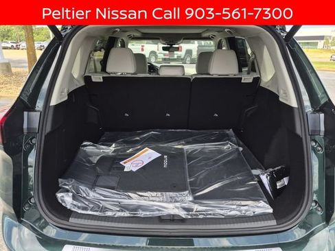 New 2026 Nissan Rogue Dark Armor FWD image 6