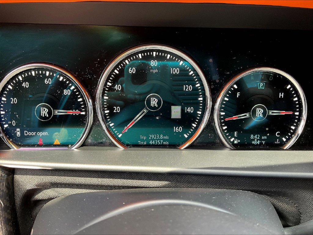 Used 2020 Rolls-Royce Cullinan Black Badge AWD/4WD image 13