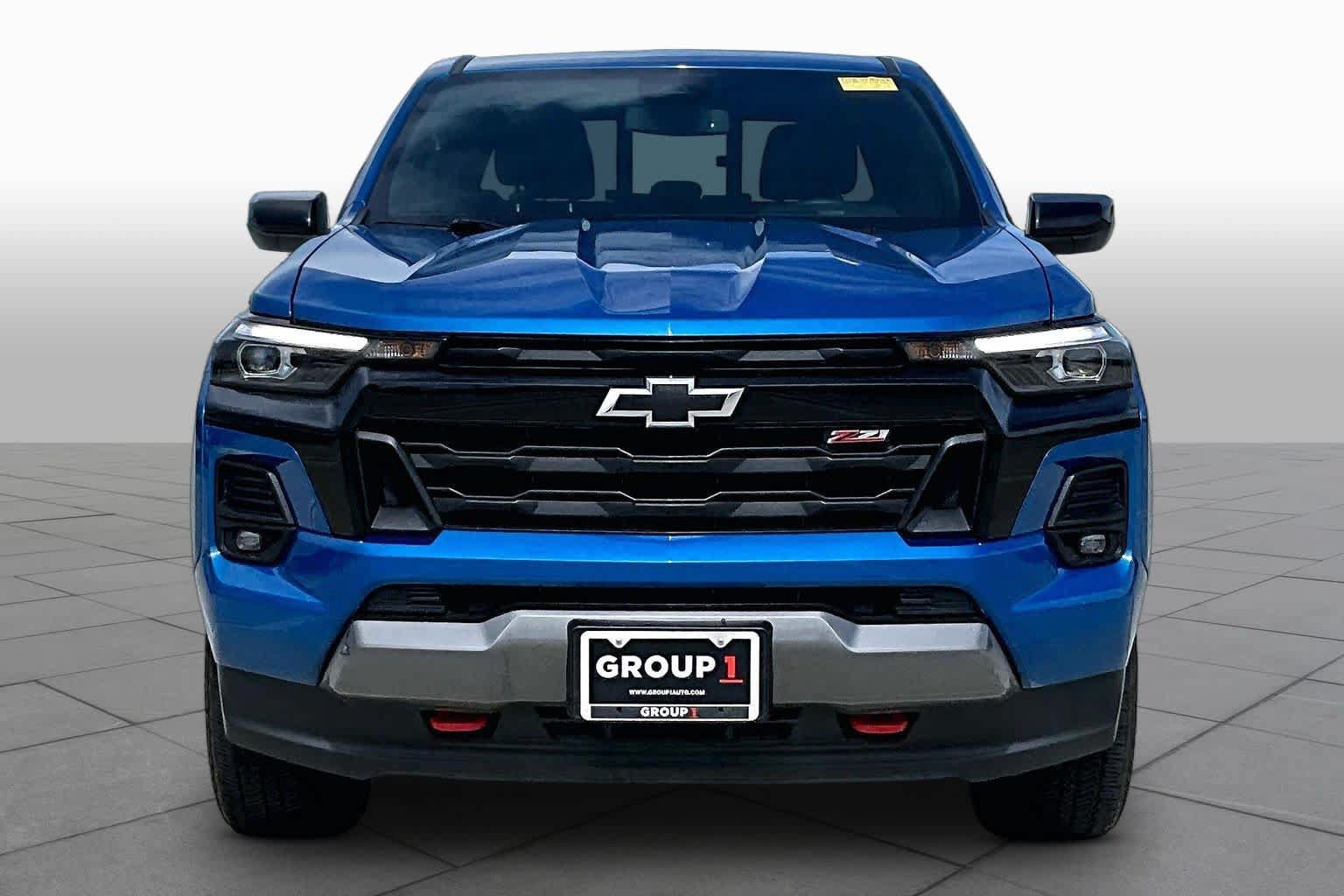 Used 2023 Chevrolet Colorado Z71 w/ Z71 Convenience Package 2 AWD/4WD image 4