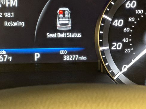 Used 2020 Toyota Highlander Platinum AWD/4WD image 28