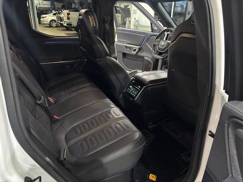 Used 2023 Rivian R1T Adventure AWD/4WD image 30