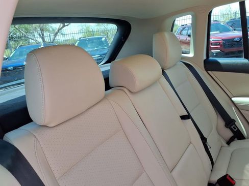 Used 2012 Volkswagen Tiguan S AWD/4WD image 21