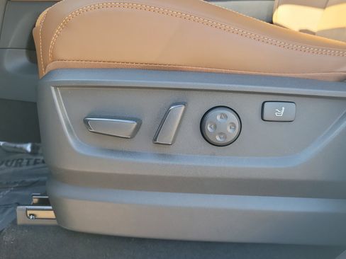 New 2026 Nissan Armada Platinum Reserve image 19