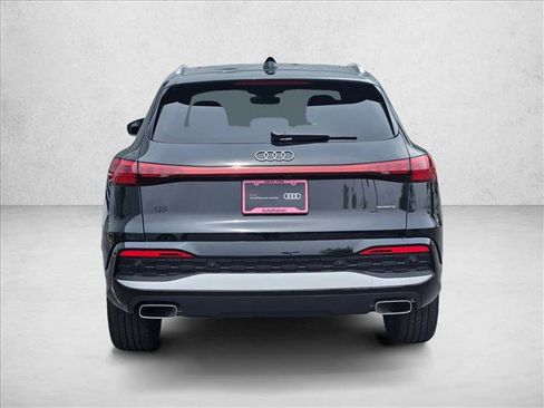 Used 2025 Audi Q5 Premium w/ Convenience Package AWD/4WD image 7