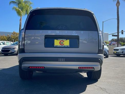 New 2026 Hyundai Ioniq 9 S image 10