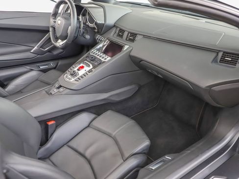 Used 2014 Lamborghini Aventador LP 700-4 AWD/4WD image 10