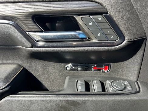 Used 2024 GMC Sierra 1500 AT4 w/ Technology Package image 54