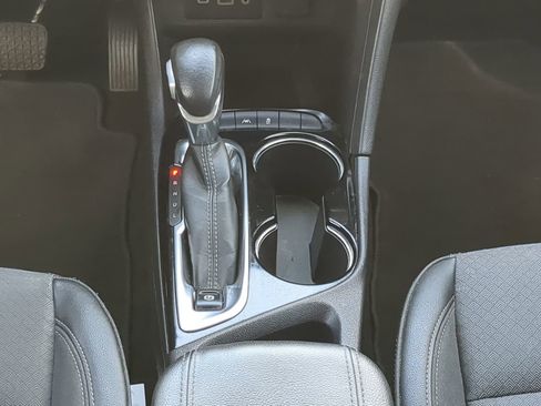 Used 2021 Buick Encore GX Preferred image 19