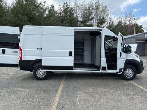 Used 2023 RAM ProMaster 2500 FWD image 10