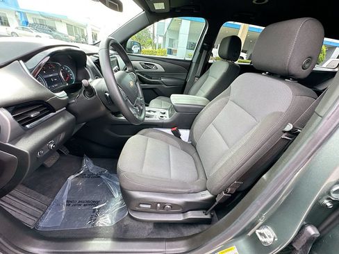 Used 2023 Chevrolet Traverse LT FWD image 20