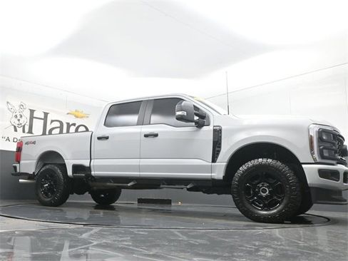 Used 2026 Ford F250 XL w/ STX Appearance Package image 2