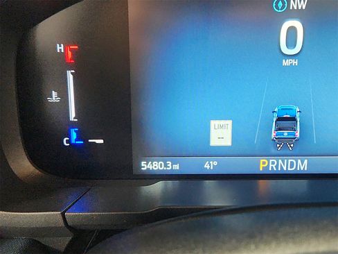 Used 2025 Ford Maverick Tremor image 21