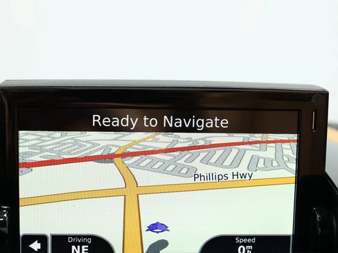 Used 2012 Aston Martin V8 Vantage V8 Convertible 2D image 34