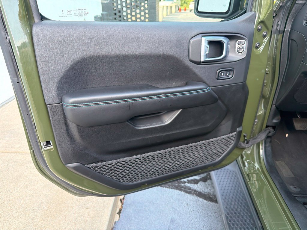 Used 2024 Jeep Wrangler High Altitude AWD/4WD image 45