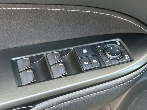 Used 2025 Lexus NX 350 AWD w/ Premium Package image 12