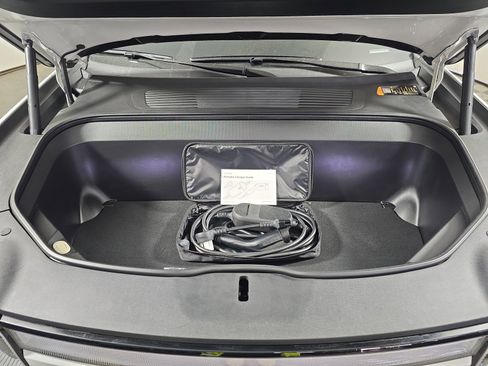 Used 2023 Rivian R1S Adventure image 14