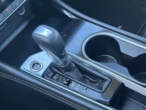 Used 2023 Nissan Altima 2.5 SV image 21