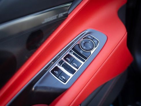 Used 2024 Chevrolet Corvette Stingray Premium Conv w/ 3LT image 41