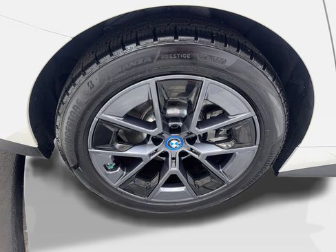 Used 2023 BMW i4 eDrive40 w/ Premium Package RWD image 84