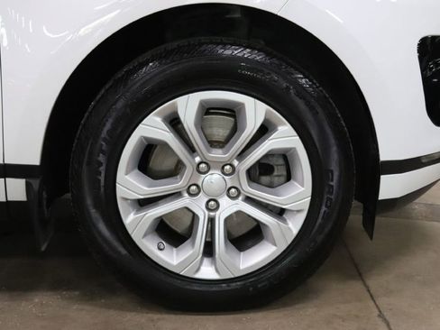 Used 2020 Land Rover Range Rover Evoque S image 40