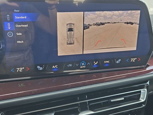 New 2026 Chevrolet Traverse Z71 w/ Enhanced Driving Package AWD/4WD image 13