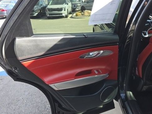 Used 2023 Genesis GV70 2.5T w/ Sport Prestige Package image 21