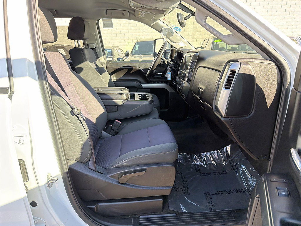 Used 2015 Chevrolet Silverado 2500 LT w/ LT Convenience Package RWD image 25