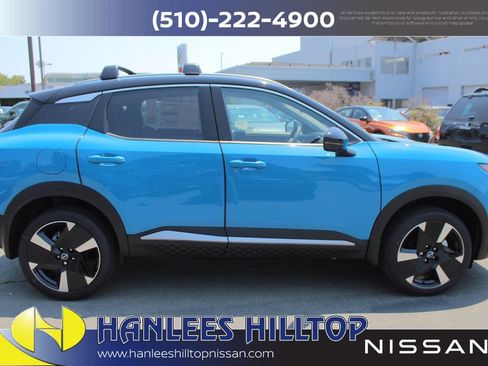 New 2025 Nissan Kicks SR image 5