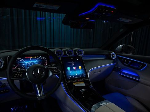 New 2026 Mercedes-Benz GLC 300 image 13
