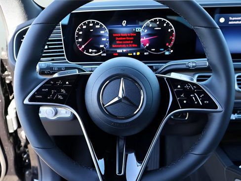 Certified 2026 Mercedes-Benz GLE 350 4MATIC image 32