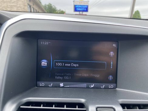 Used 2015 Volvo XC60 T6 Premier Plus AWD/4WD image 25