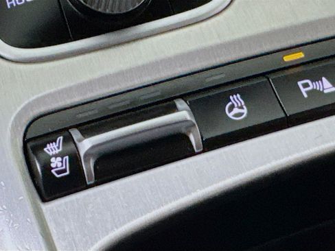 Used 2019 Kia Stinger GT2 image 4