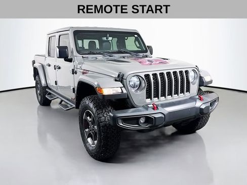 Used 2022 Jeep Gladiator Rubicon w/ Cold Weather Group image 2