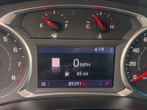 Used 2020 Chevrolet Traverse Premier AWD/4WD image 11