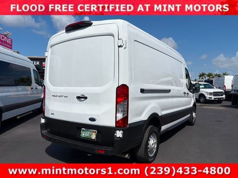 Used 2023 Ford Transit 250 Medium Roof AWD w/ Load Area Protection Package image 4