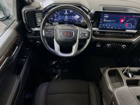 Used 2023 GMC Sierra 1500 Elevation image 18