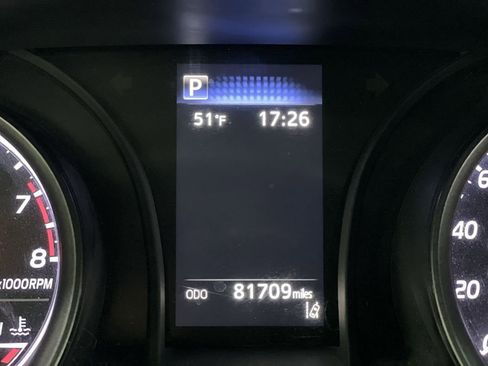 Used 2021 Toyota Camry SE image 18