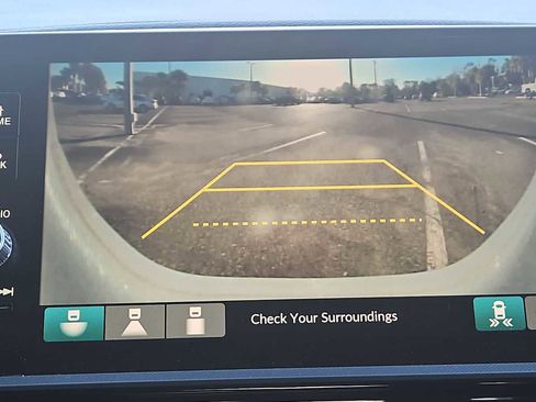 Certified 2024 Honda Ridgeline Sport image 11