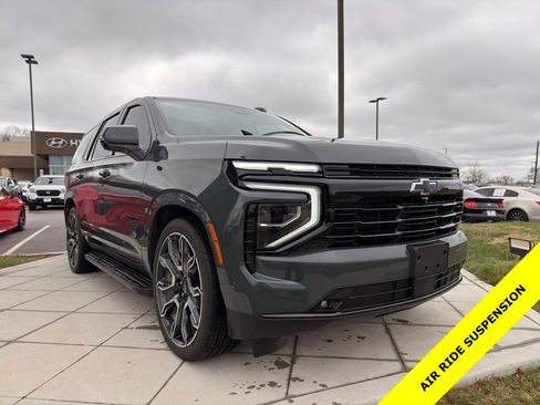 Used 2025 Chevrolet Tahoe RST w/ RST Capability Package image 13