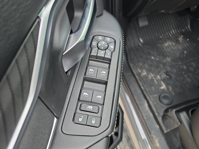 New 2026 RAM 3500 Big Horn AWD/4WD image 14