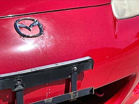 Used 2001 MAZDA MX-5 Miata RWD image 11