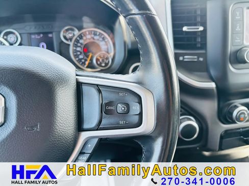 Used 2020 RAM 1500 Big Horn AWD/4WD image 16