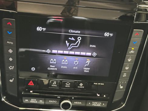 Used 2020 INFINITI QX80 Luxe w/ Proassist Package RWD image 18