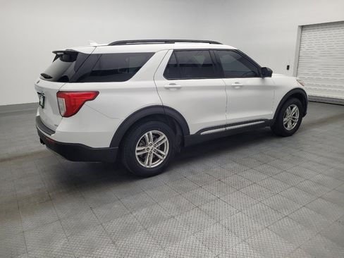 Used 2020 Ford Explorer XLT w/ Equipment Group 202A image 10